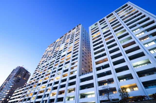 https://www.pinotti.com.br/imoveis/a-venda/apartamento+apartamento-duplex+apartamento-triplex+cobertura?finalidade=residencial
